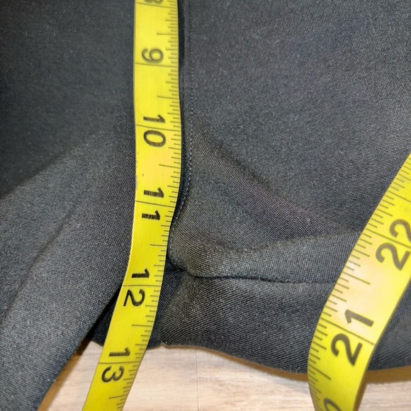 SPANX The Perfect Black Pant Backseam Skinny Petite - Picture 5 of 8